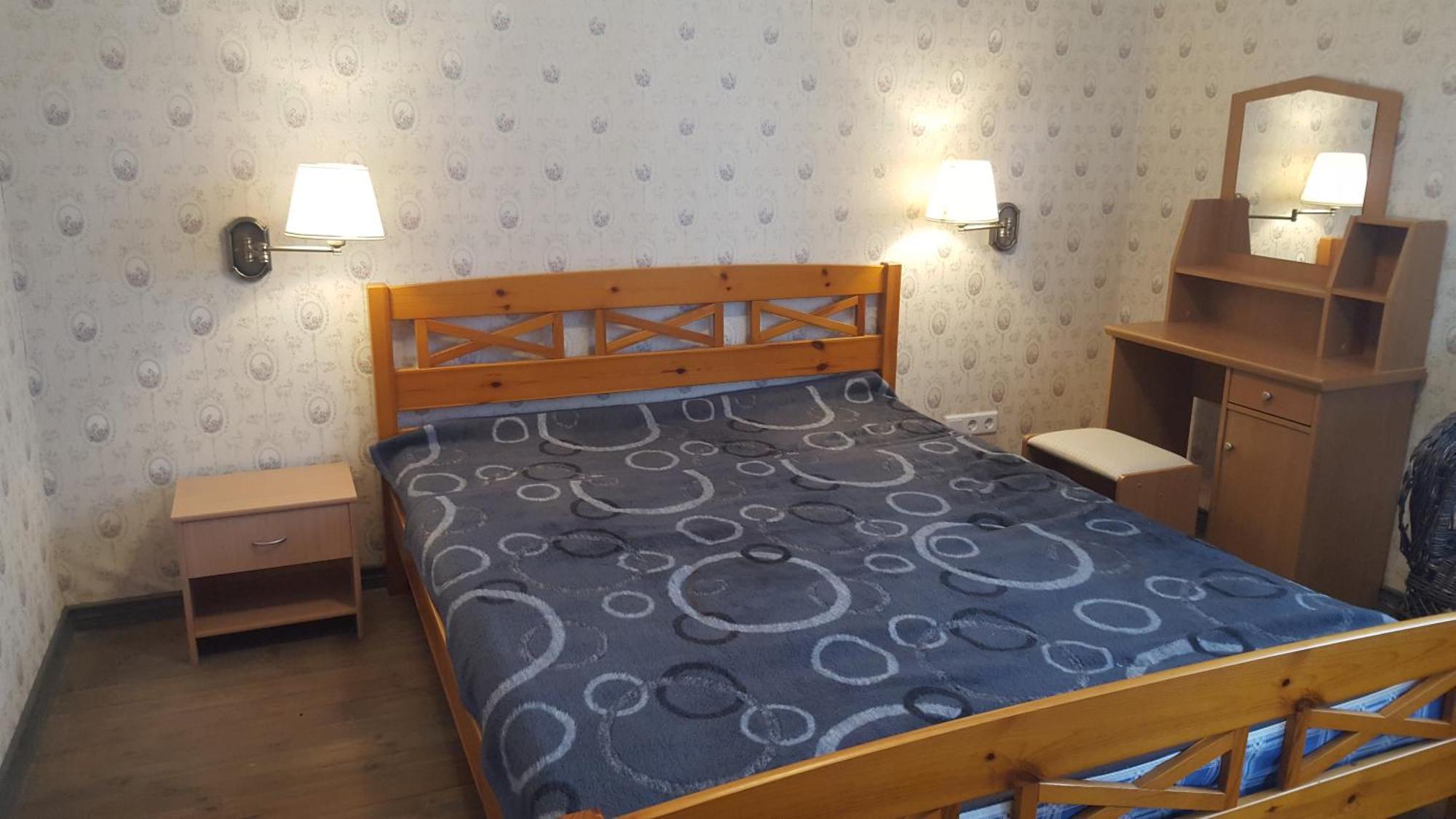 Deluxe Apartments In The City Center With Balcony Pärnu Exteriör bild